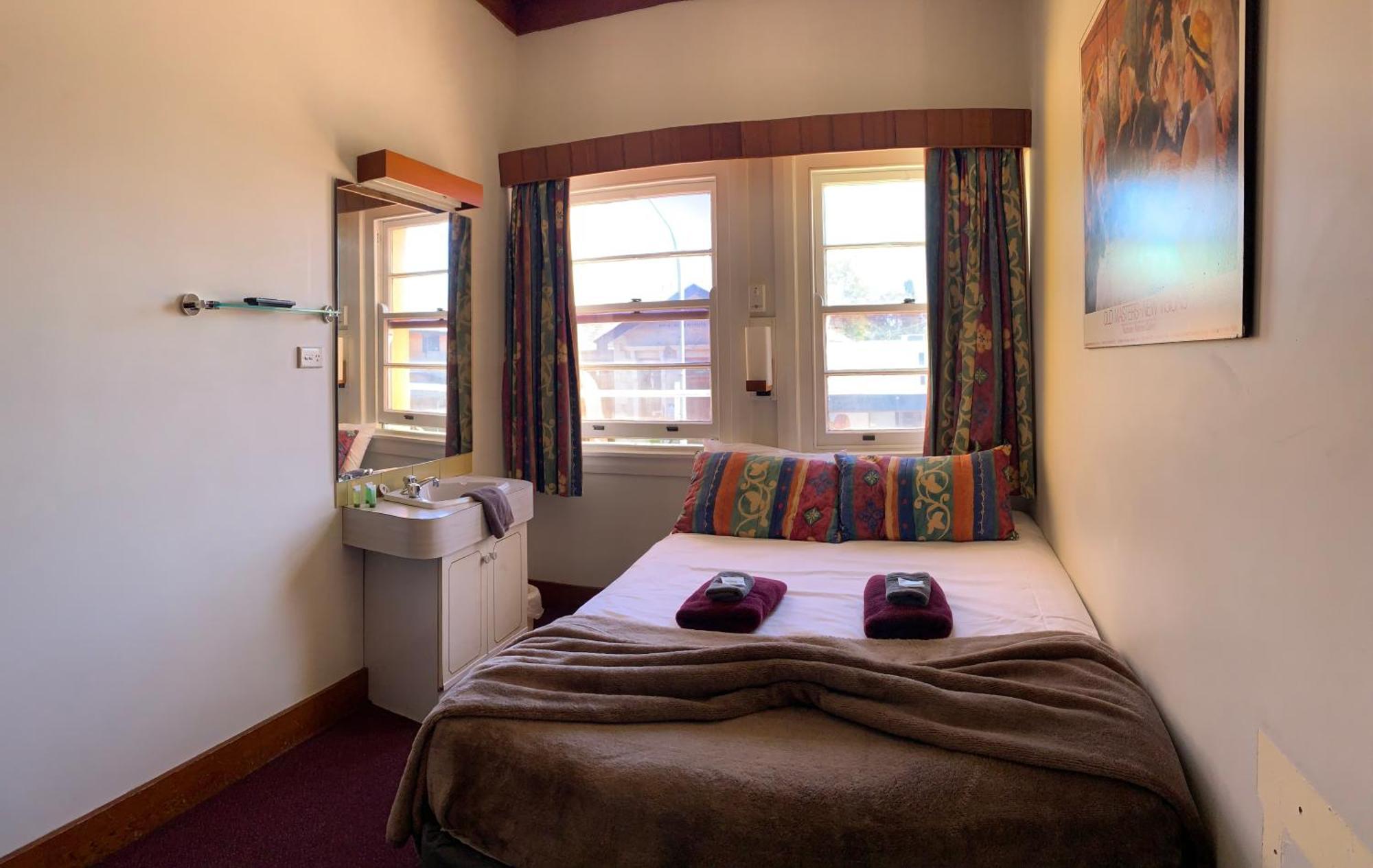 Moruya Monarch Hotel Экстерьер фото