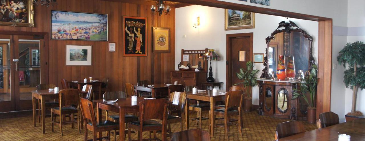 Moruya Monarch Hotel Экстерьер фото
